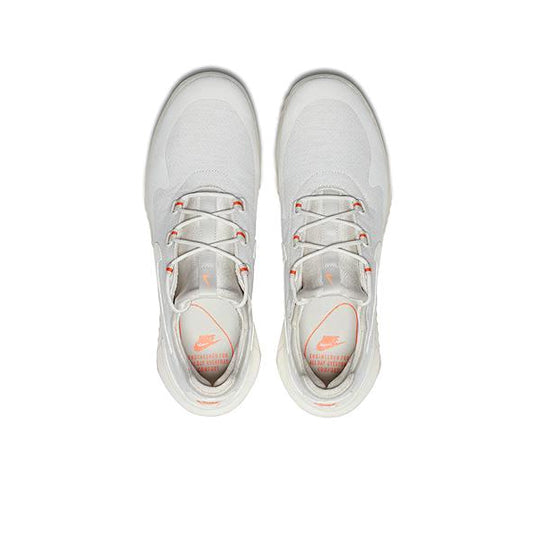Nike Air Wild Light Bone