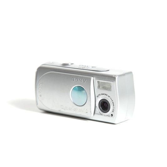 Sony Digital Cyber-Shot DSC-U30